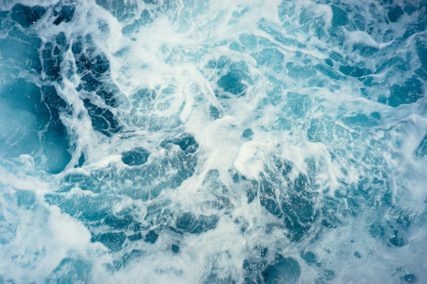 AQUATIC PERFUMES